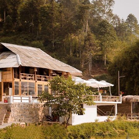 Le Chalet Homestay Бакха Экстерьер фото